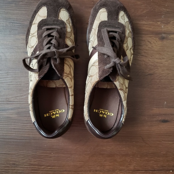 Coach Shoes - Coach Tan/Brown Sneakers Coach Shoes - Coach Tan/Brown Sneakers